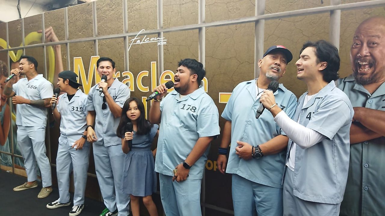 Vino G Bastian Isi Soundtrack ‘Miracle In Cell No.7’