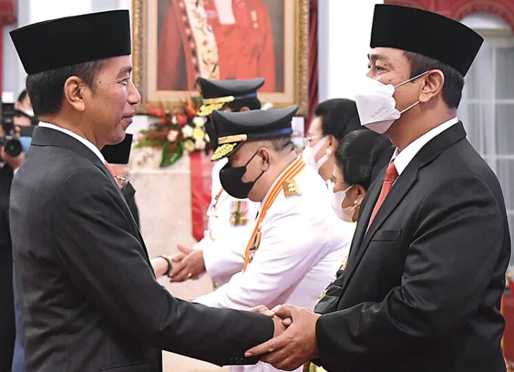 Baru Dilantik Jokowi Jadi Kepala LKPP, Hendrar Prihadi Bakal ‘Pegang’ Duit Ribuan Triliun