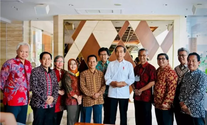 Heboh Soal Ijazah Palsu, Teman Kuliah Jokowi Kompak Beri Kesaksian