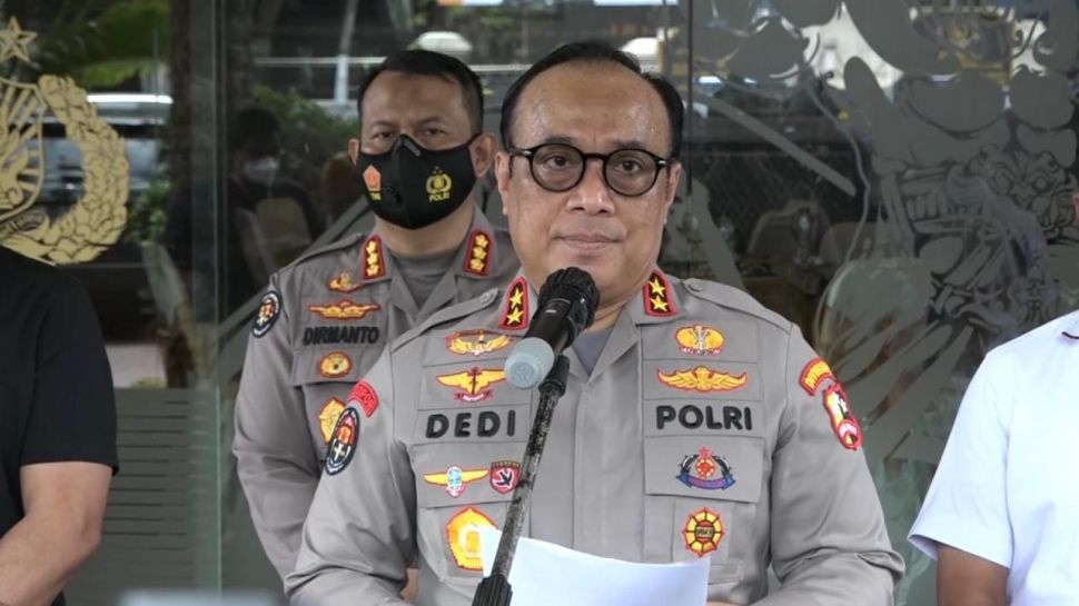 Kapolri Copot 10 Polisi Buntut Tragedi Kanjuruhan, Berikut Ini Daftarnya