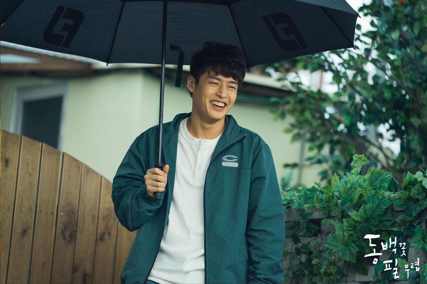 Kang Ha Neul Perankan Aktor yang Bohongi Nenek Asal Korea Utara di Drama ‘Curtain Call’