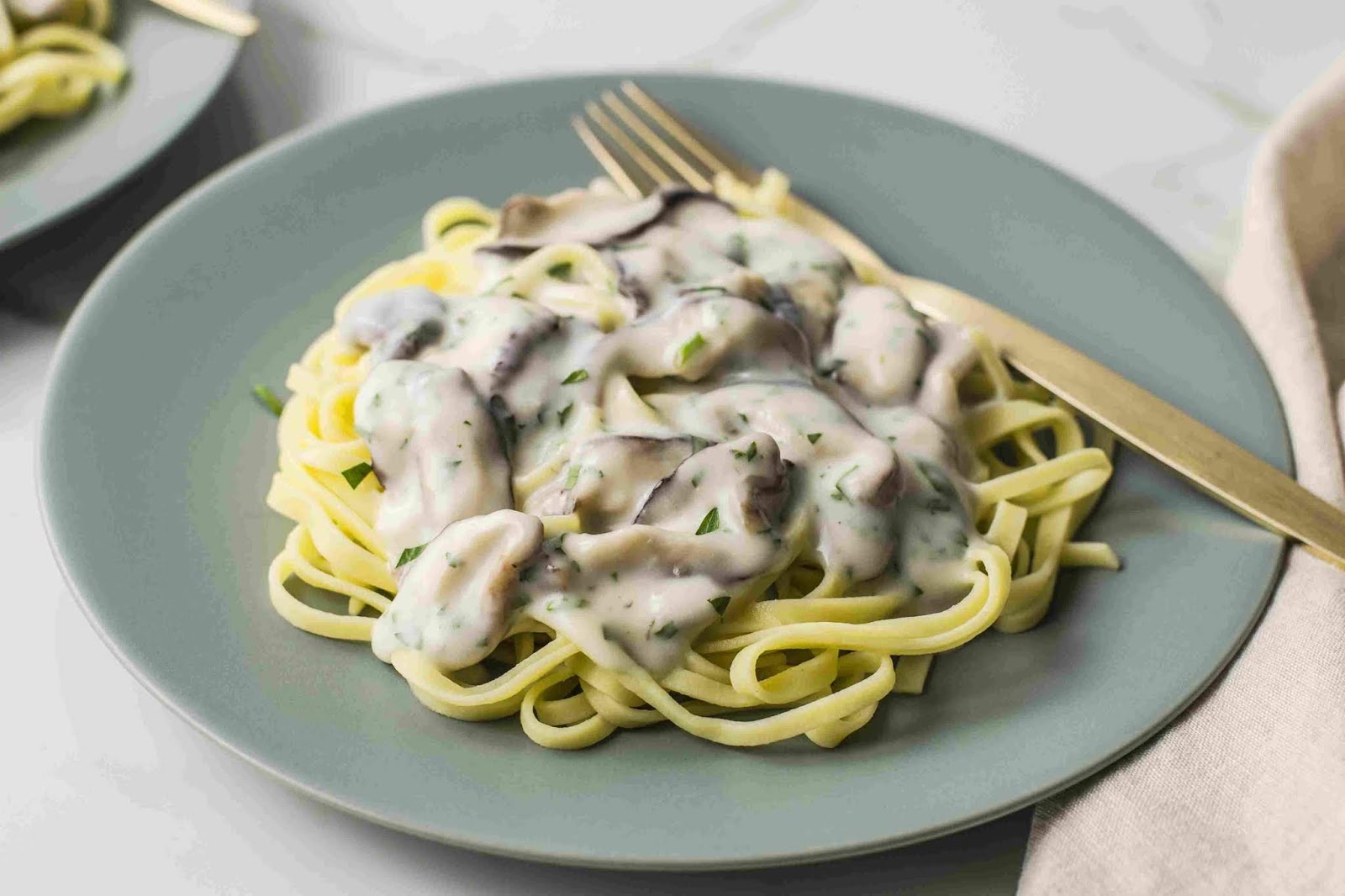 Resep Spaghetti Carbonara Jamur ala Resto