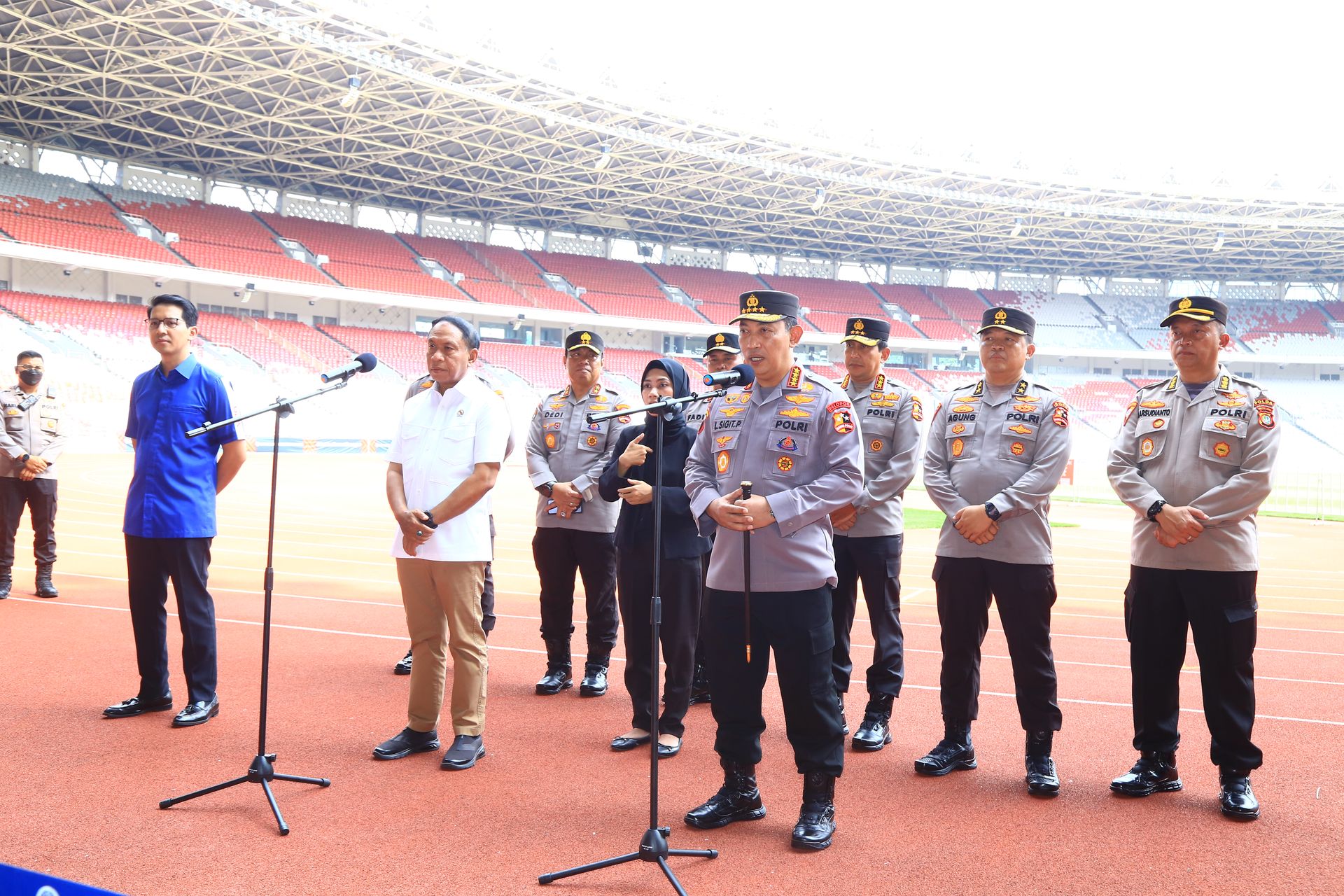 Kapolri Jamin Pengamanan Piala AFF 2022 Tak Pakai Senpi dan Gas Air Mata