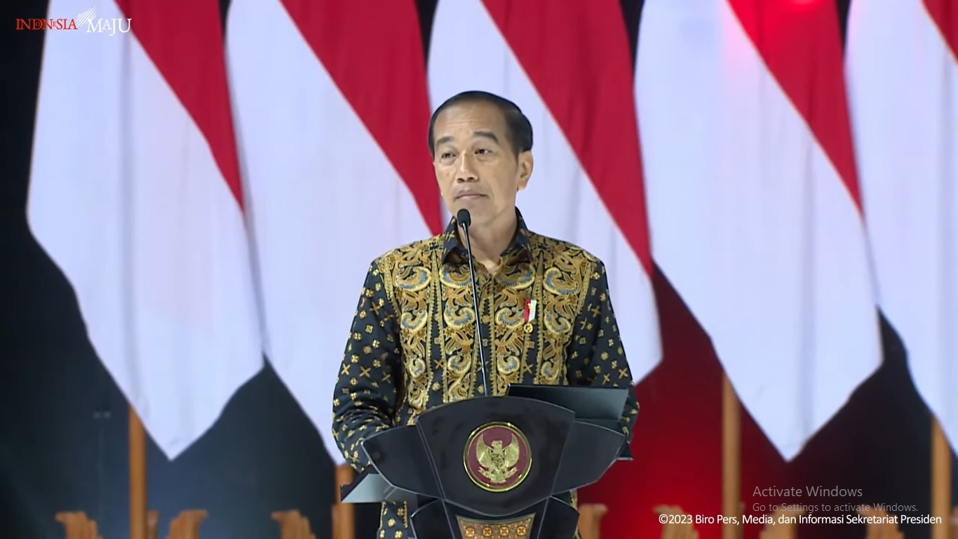 Jokowi Peringatkan Kepala Daerah: Kebebasan Beragama Dijamin Konstitusi