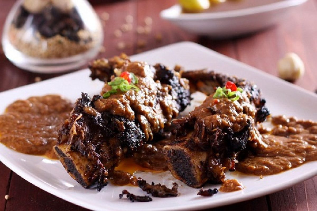 Resep Konro Bakar Bumbu Kacang untuk Menu Tahun Baru