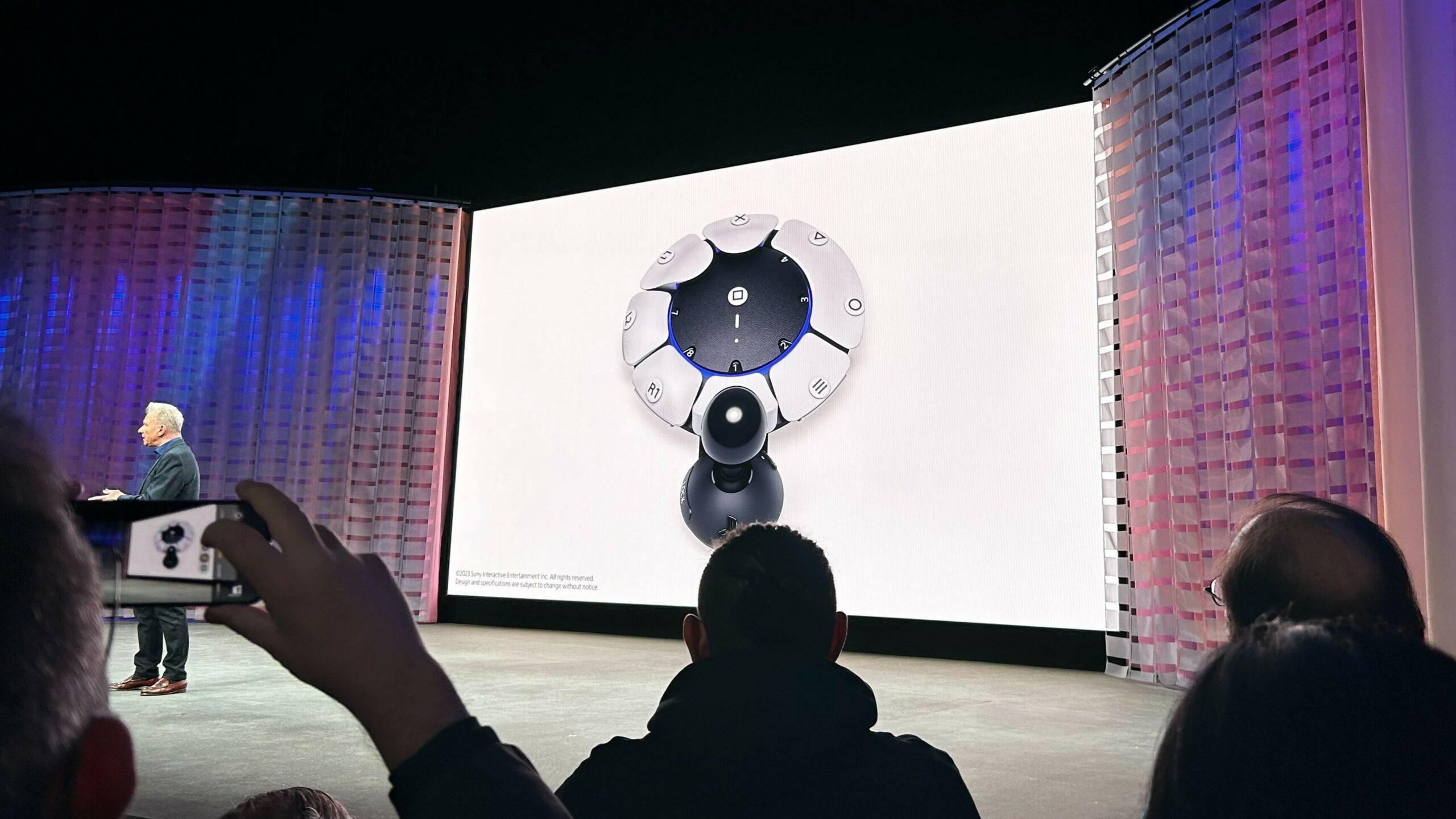 Sony Luncurkan Project Leonardo, Stik PS5 Khusus Difabel