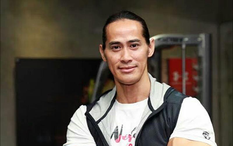 Ade Rai Bagikan Tips Napas untuk Redakan Stres