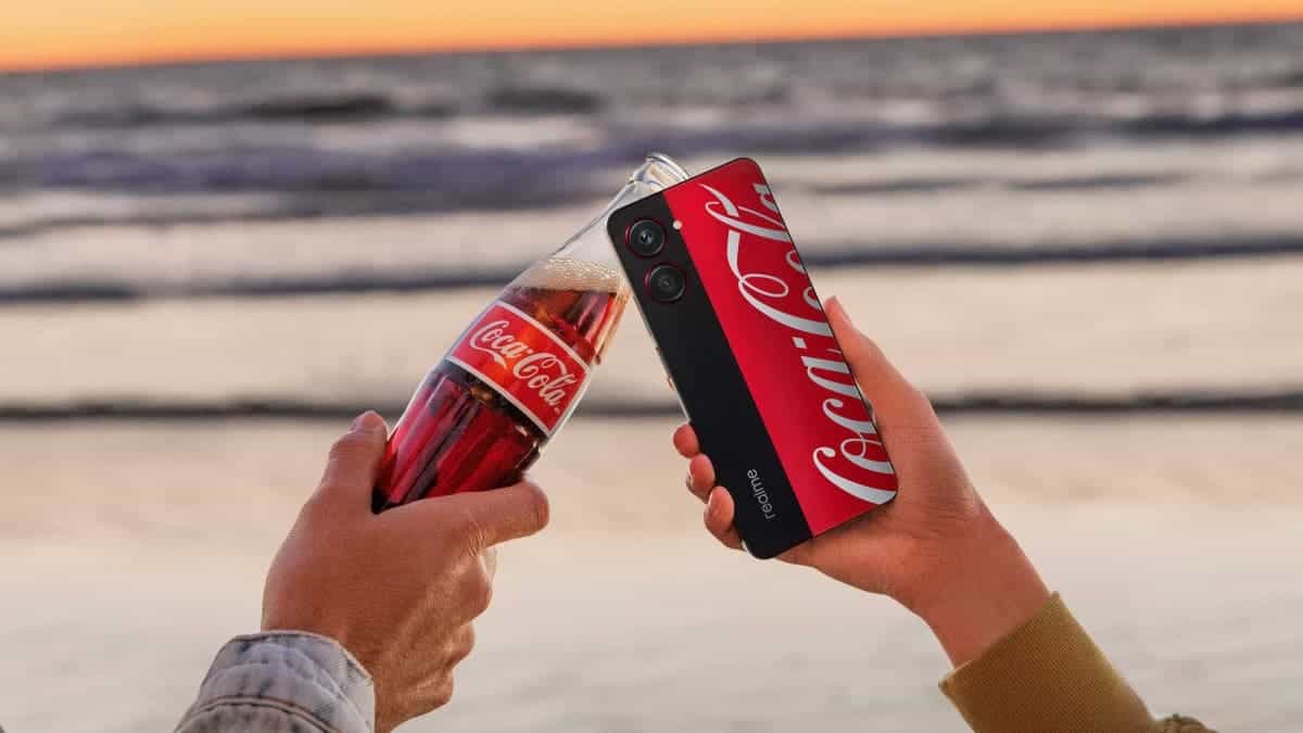 Realme Bakal Luncurkan HP Coca-Cola