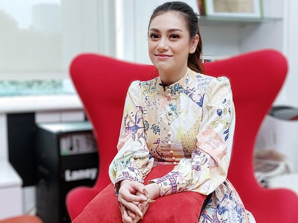 Celine Evangelista Jalani Adegan Berbahaya di Film ‘Sosok Ketiga’ Tanpa Stuntman