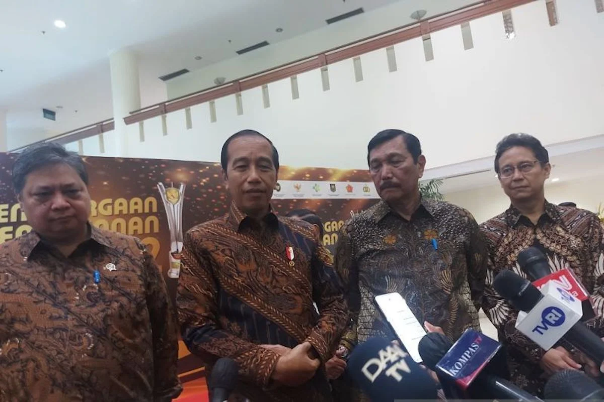 Jokowi Beberkan Isi Pertemuan dengan Megawati: Soal Capres Hingga Koalisi PDIP