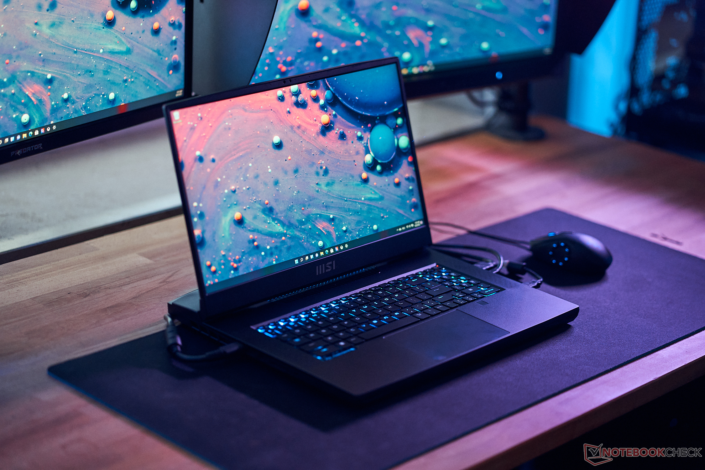 MSI Titan GT77HX, Laptop Gaming Harga Rp90 Jutaan