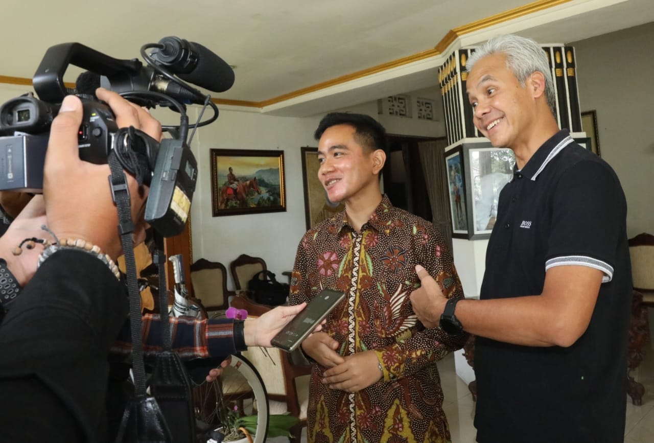 Gibran Mendadak Dipanggil Ganjar ke Semarang, Soal Apa?