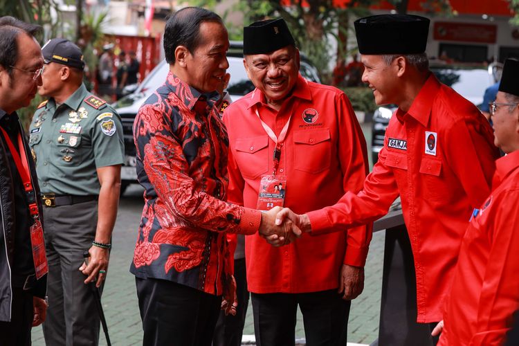 Survei Algoritma Soal Pilpres 2024: Pemilih Jokowi Cenderung Pilih Ganjar