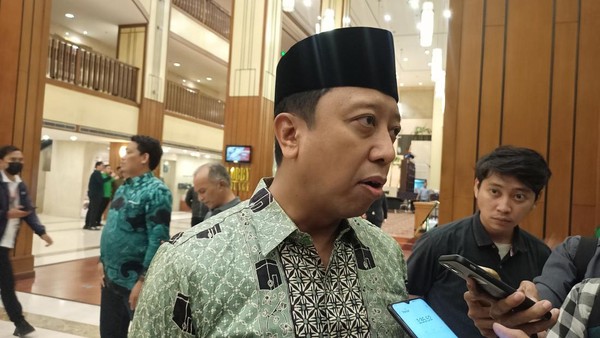 Diisukan Lompat ke PKS, Romahurmuziy Klaim Sandiaga Uno Sudah 96 Persen Gabung PPP