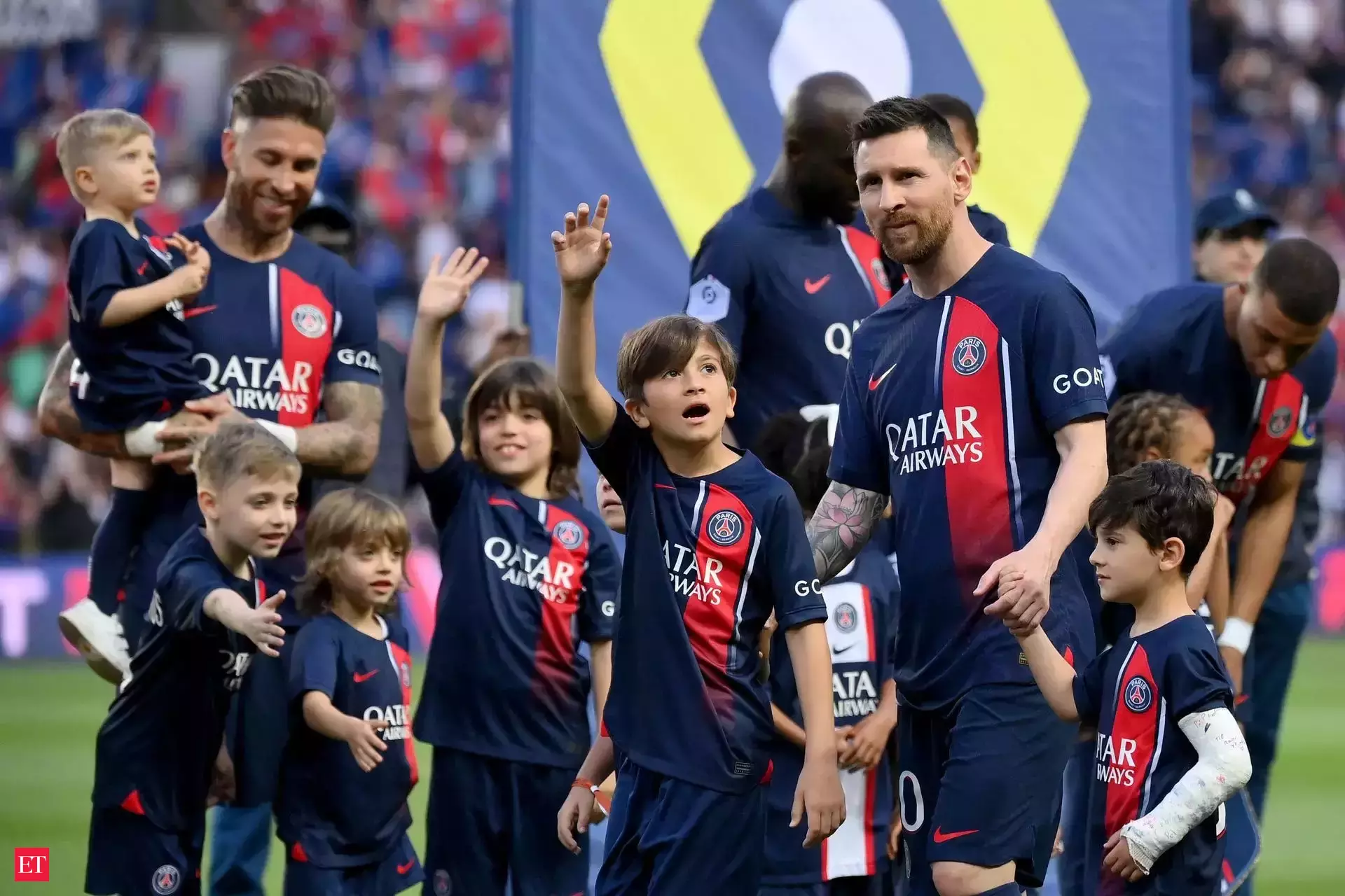 Tragis, Laga Perpisahan Messi dan Ramos di PSG Kalah 2-3