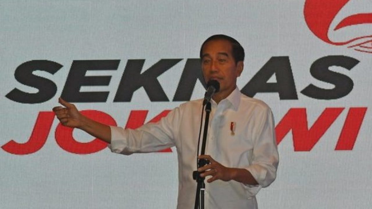 Jokowi Minta Relawan Tak Terburu-buru Sekaligus Berhati-hati Pilih Pemimpin di 2024