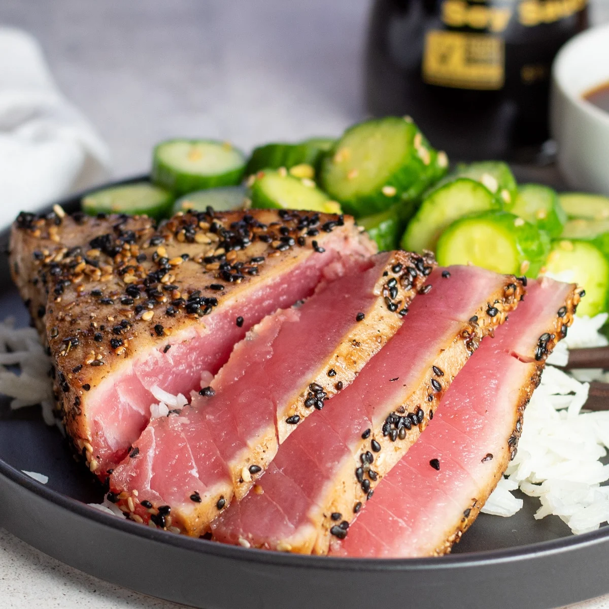Resep Steak Tuna Ahi ala Sanji ‘One Piece Live Action’