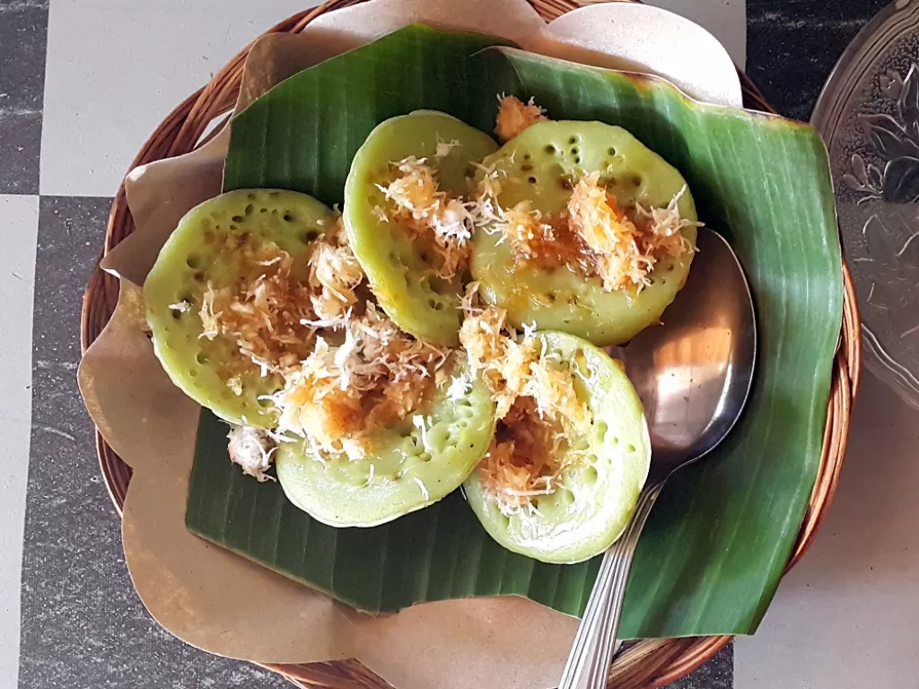 Resep Jaje Laklak Khas Bali, Mirip Serabi