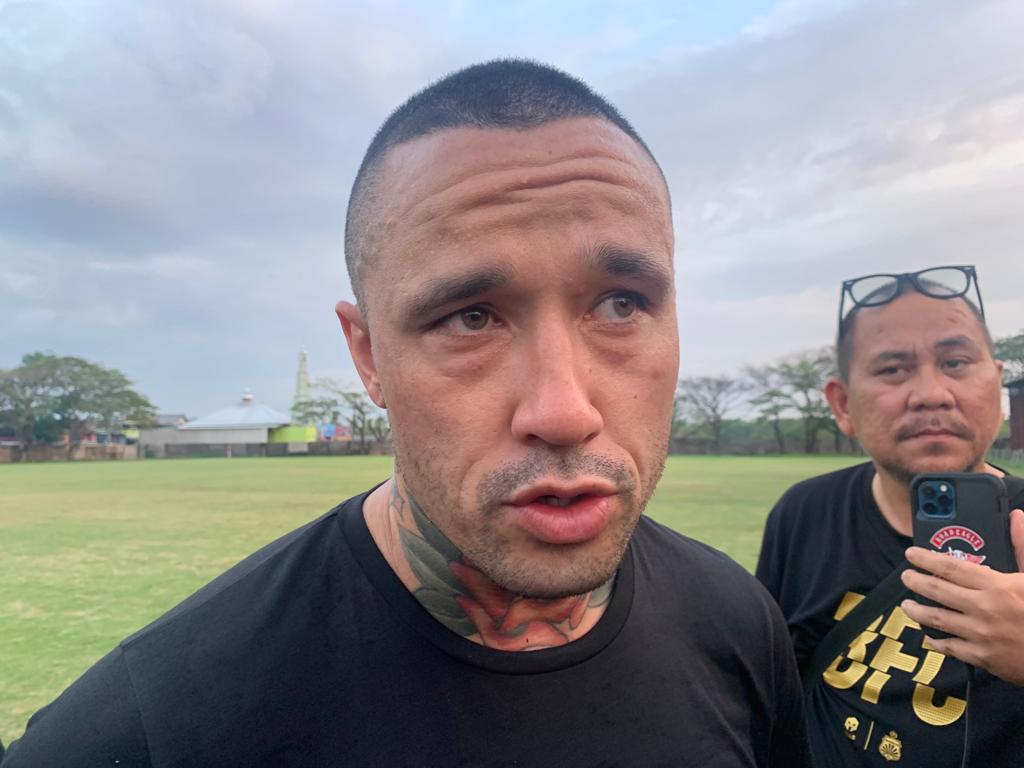 Radja Nainggolan Belum Bisa Tebak Kualitas Rekan Setim di Bhayangkara FC