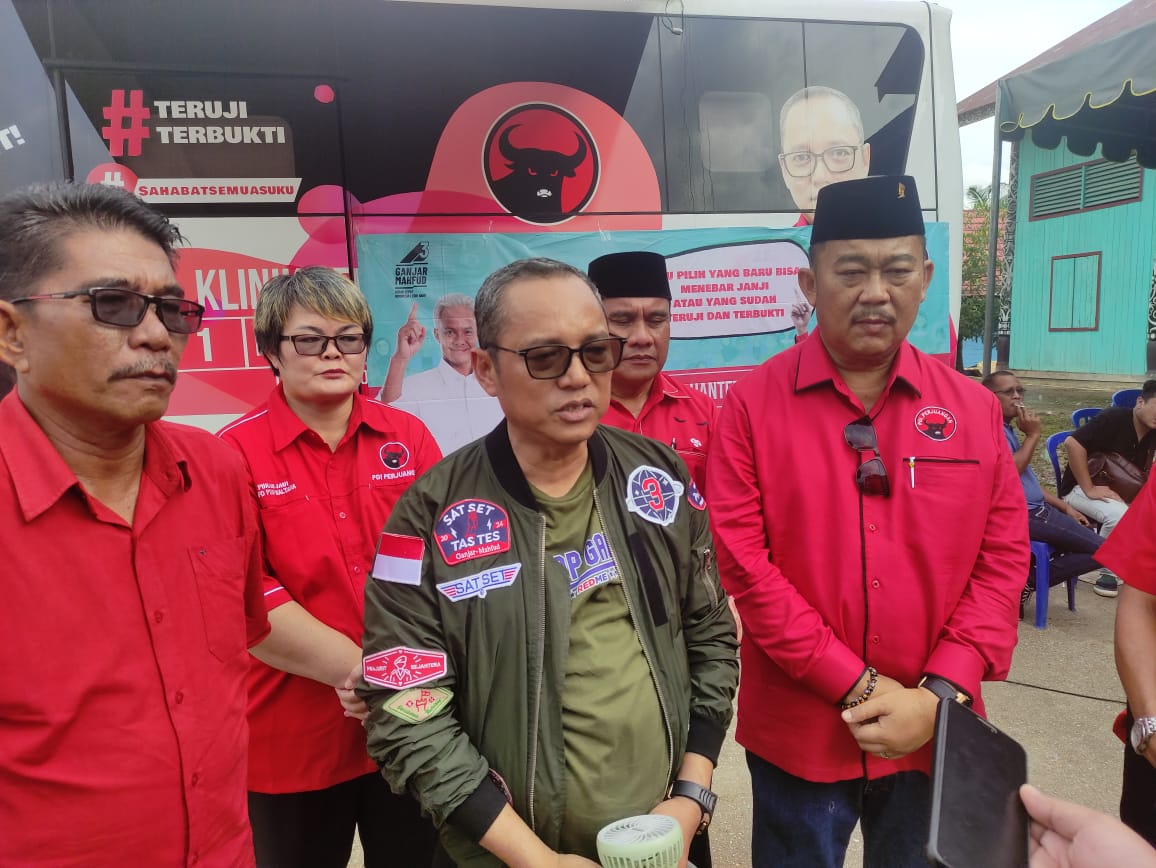 Politikus PDIP Buka-bukaan soal Wacana Mundurnya Mahfud MD dari Menko Polhukam