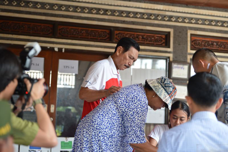 Tak Dapat Restu Istri, Luhut Tak Mau Jadi Menteri Lagi Jika Ditawari
