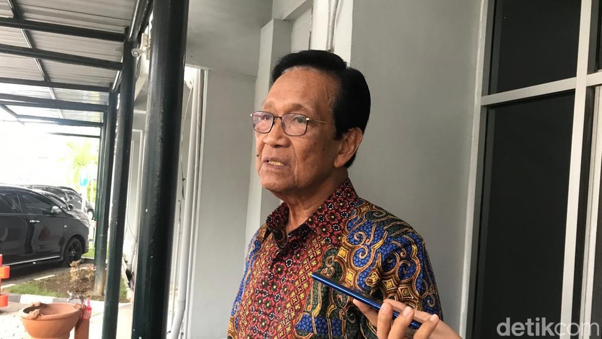 Sultan DIY Ngaku Diminta Jokowi Jembatani Pertemuan dengan Megawati