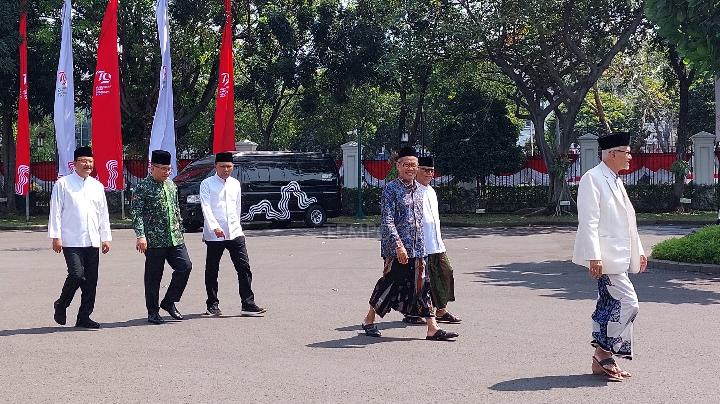 Rombongan Gus Yahya PBNU Bahas Izin Tambang dengan Jokowi di Istana