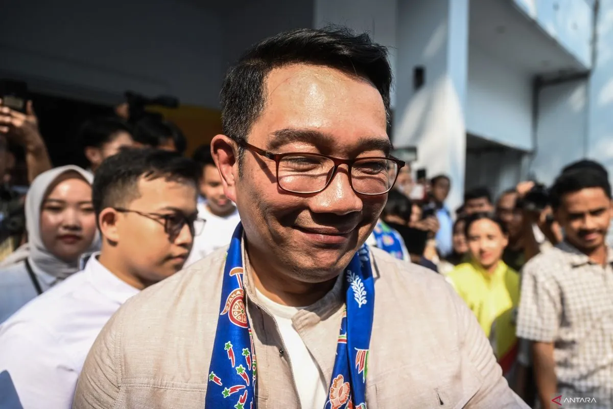 Janji-janji Ridwan Kamil: Permukiman di Atas Sungai Hingga Mobil Curhat
