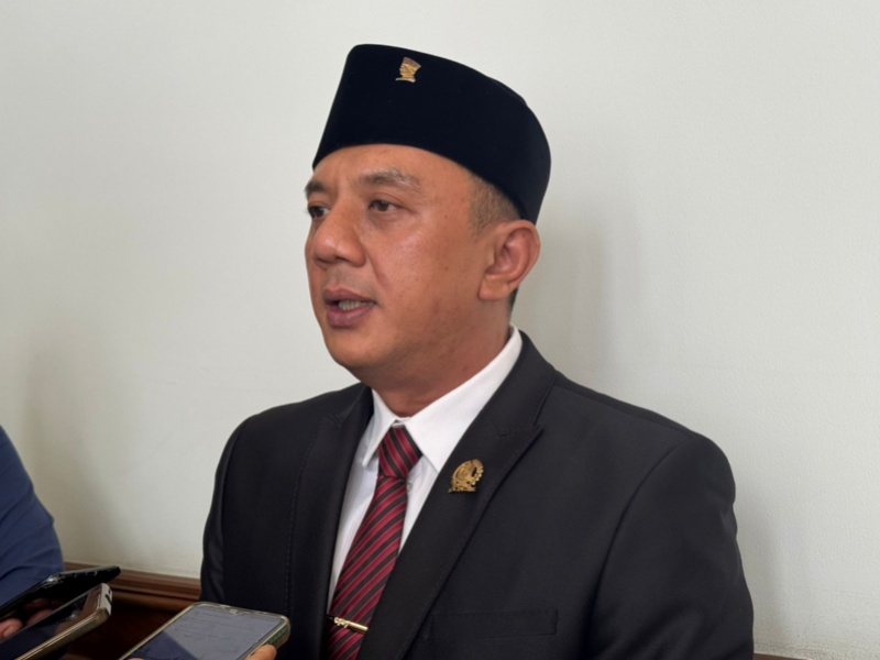 Tolak Pembungkaman Mahasiswa, Wakil Ketua DPRD Jatim Desak Pembekuan BEM FISIP Unair Dicabut