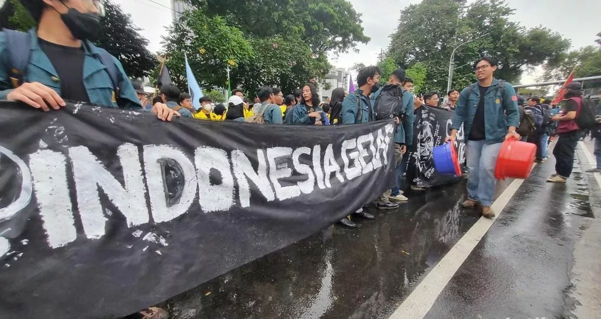 Aksi Demo BEM SI ‘Indonesia Gelap’ Tutut 13 Poin, Apa Saja?