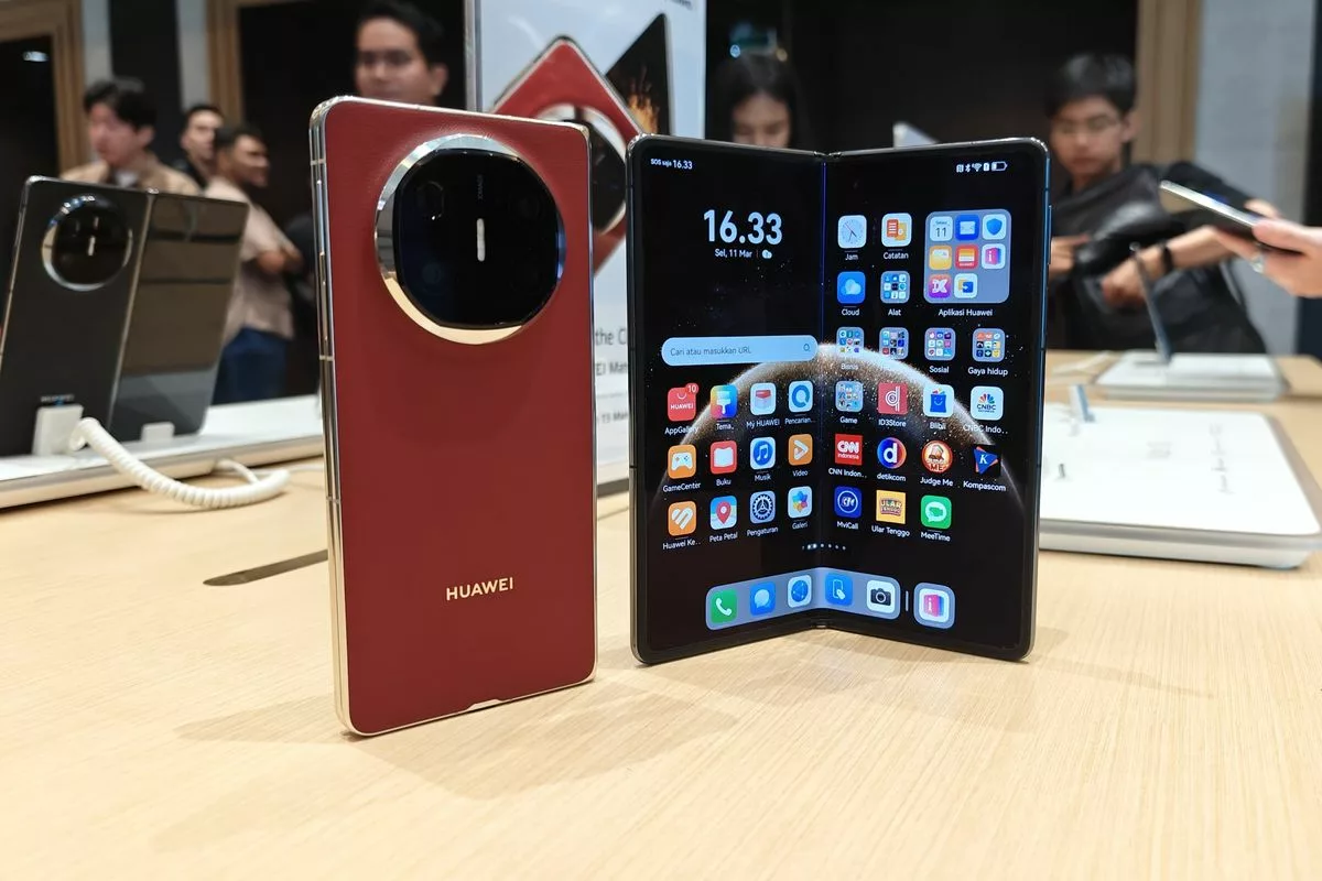 HUAWEI Rilis Ponsel Lipat Mate X6, Harga Rp4,34 Juta