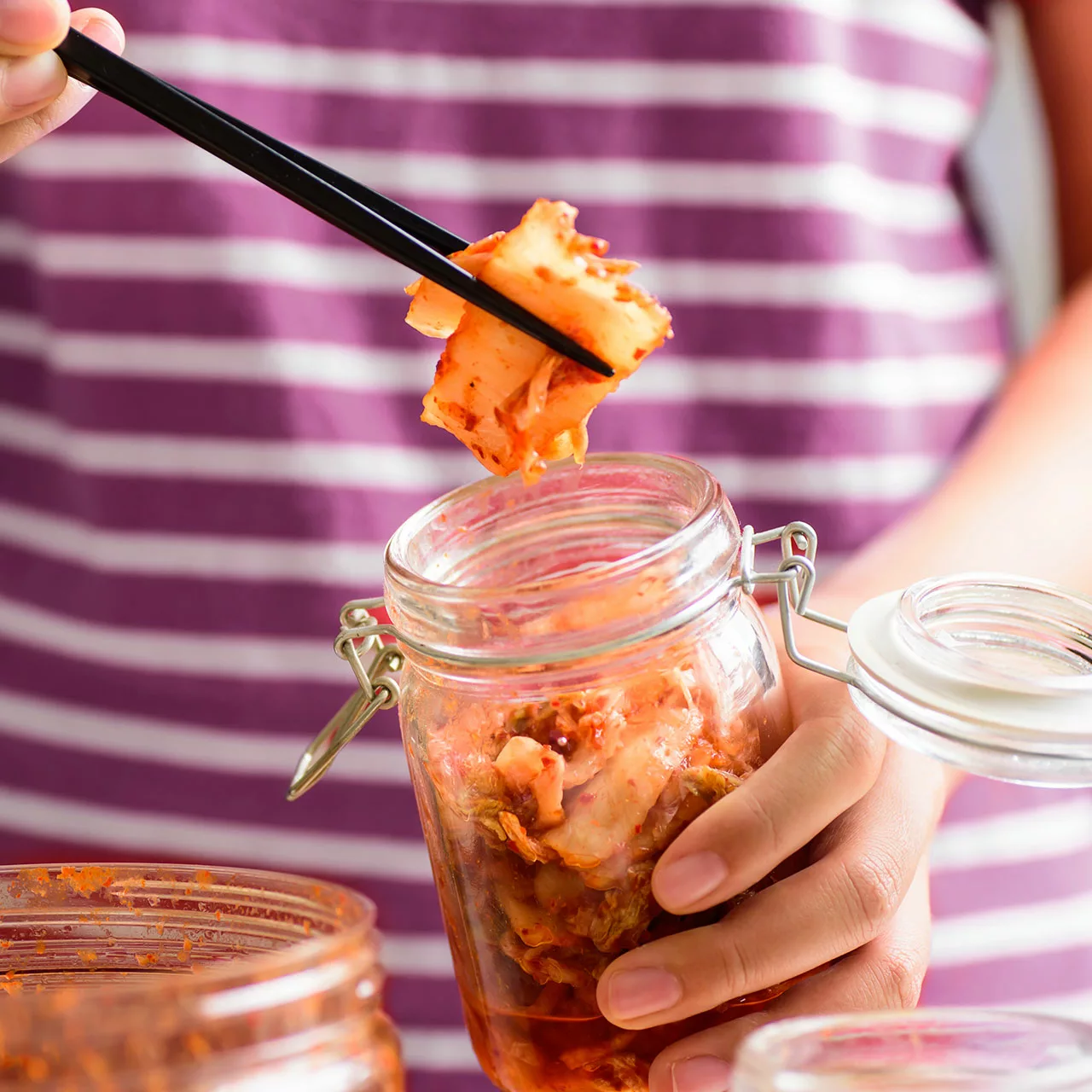 Viral Rajin Makan Kimchi Diklaim Bikin Kulit Glowing-Bebas Jerawat, Ini Kata Dermatolog