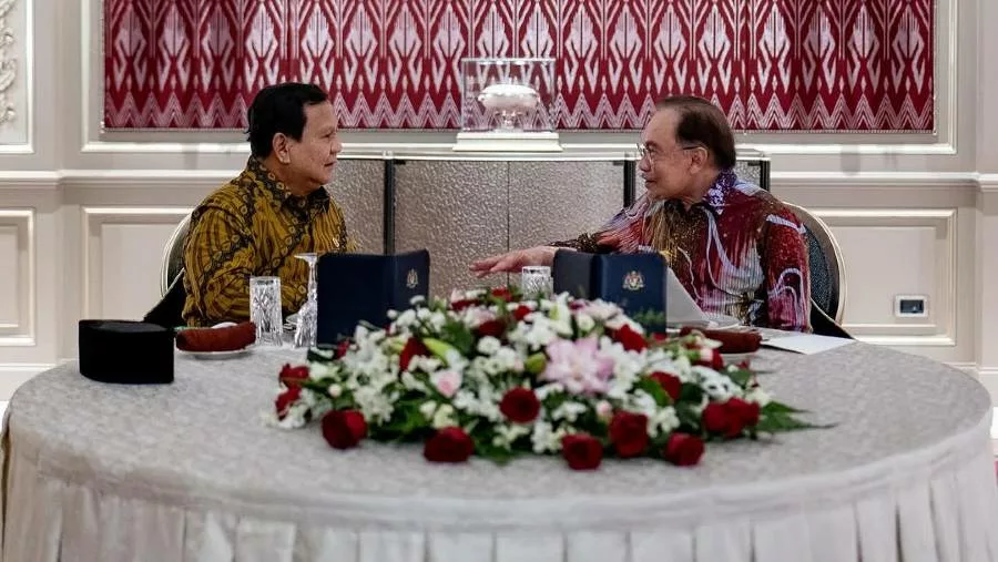 Prabowo Temui PM Malaysia Bahas Kenaikan Tarif Trump ke Negara ASEAN