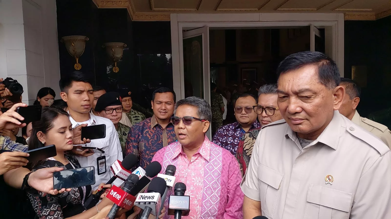 Usai Paloh, Giliran Presiden dan Elite PKS Temui Menhan Sjafrie