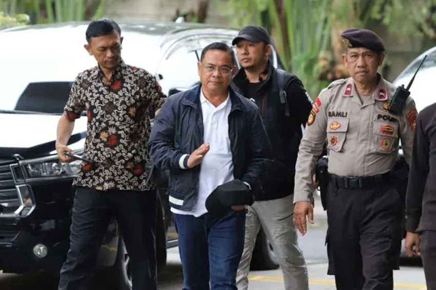 Kena OTT Dugaan Suap Jual Beli Jabatan, Bupati Pati Sudewo Tiba di KPK